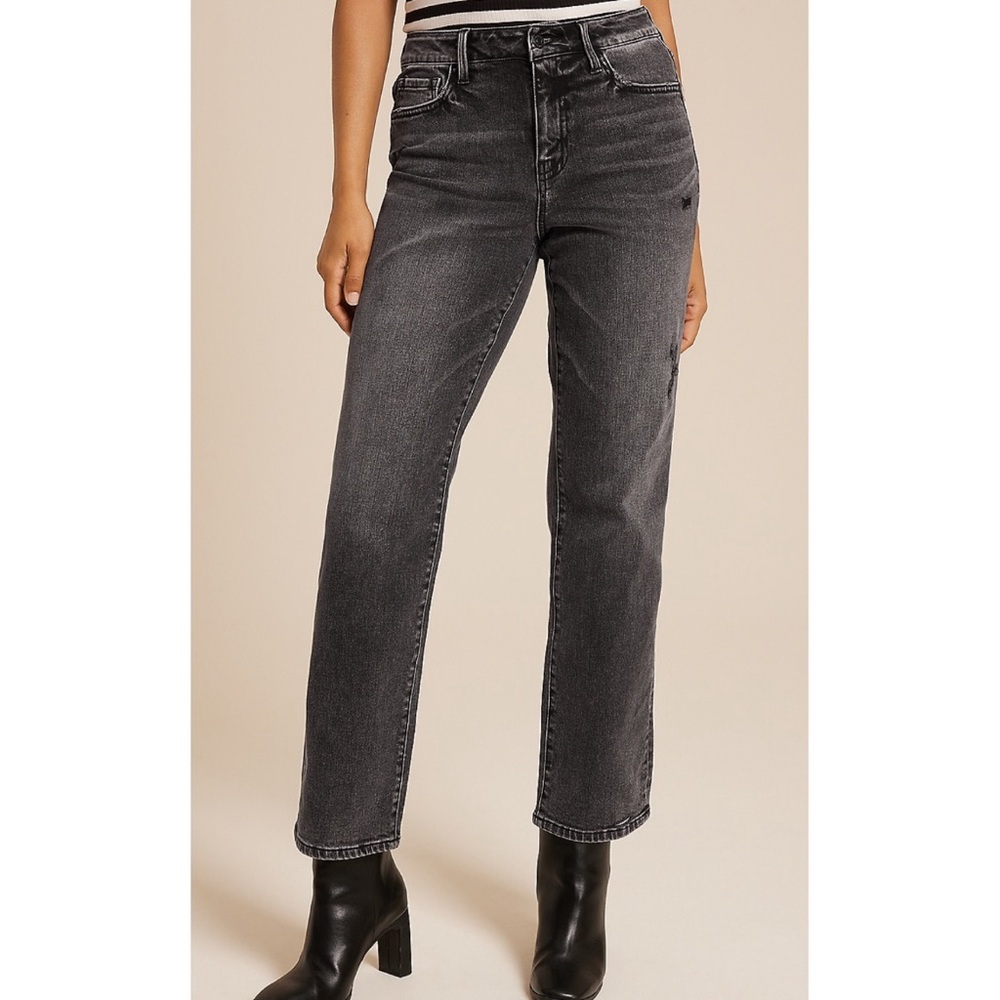 Flying Monkey Black High Rise Straight Jean size 28 Waist